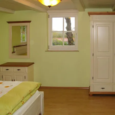 Holiday home Altes Taubenhaus By Interhome