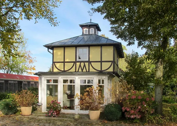 度假居 Altes Taubenhaus By Interhome